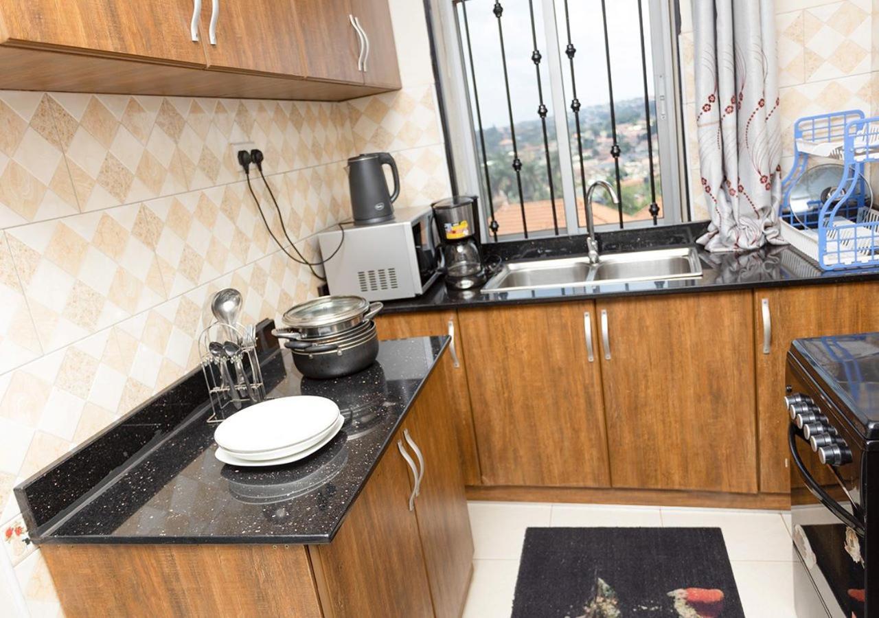 Mayfair 1 Bedroom-bukoto *