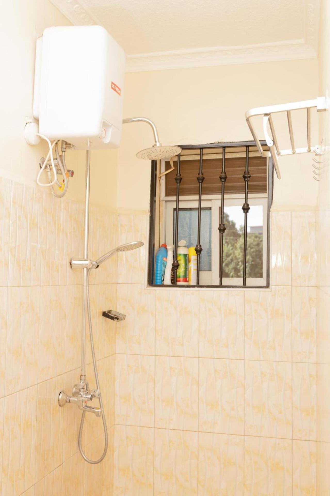 Mayfair 1 Bedroom-bukoto